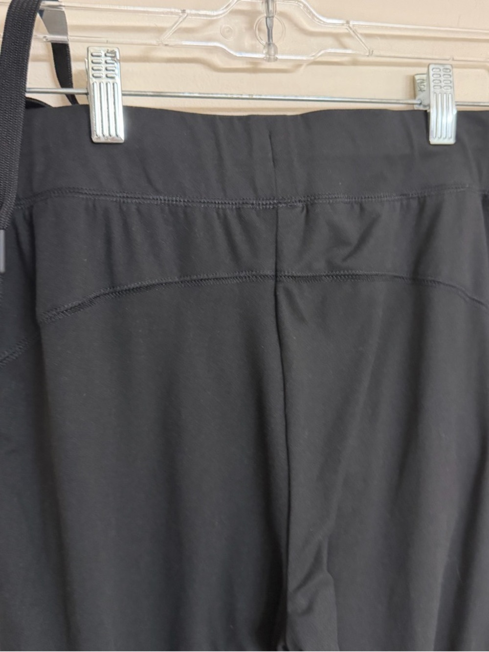 Vively Women’s Black Drawstring Jogger Pants - Picture 4 of 5